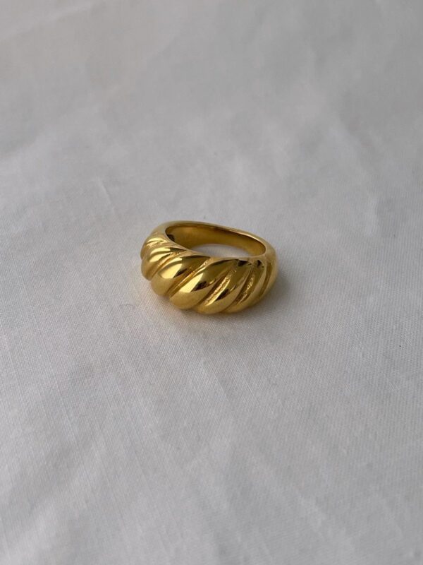 ring - Image 2